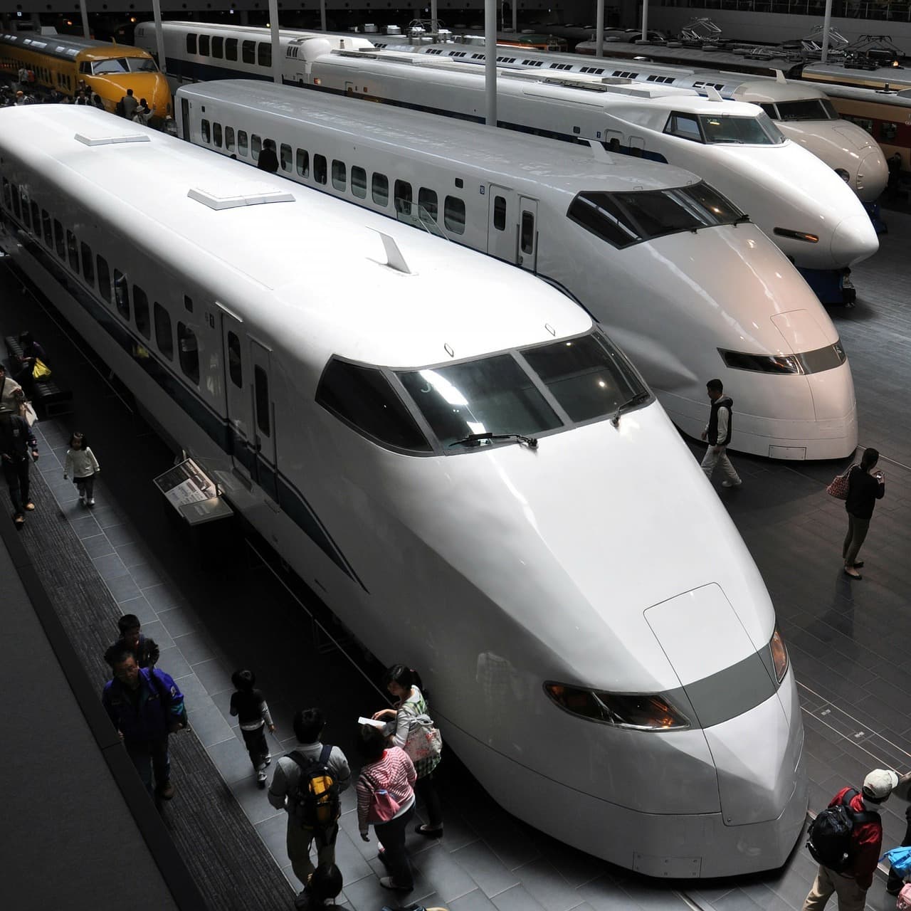 Wie nutzt man die U-Bahn in Japan?