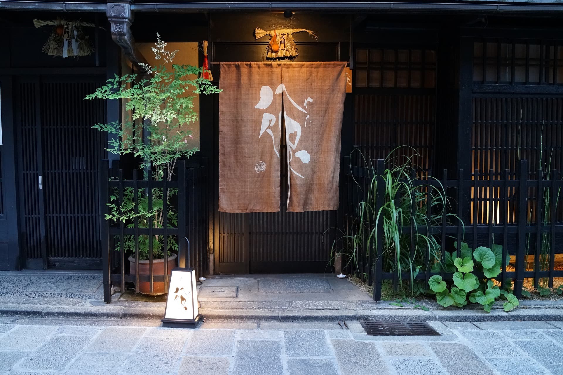 Um sich auf eine Japanreise vorzubereiten... Die (guten) japanischen Restaurants in Paris