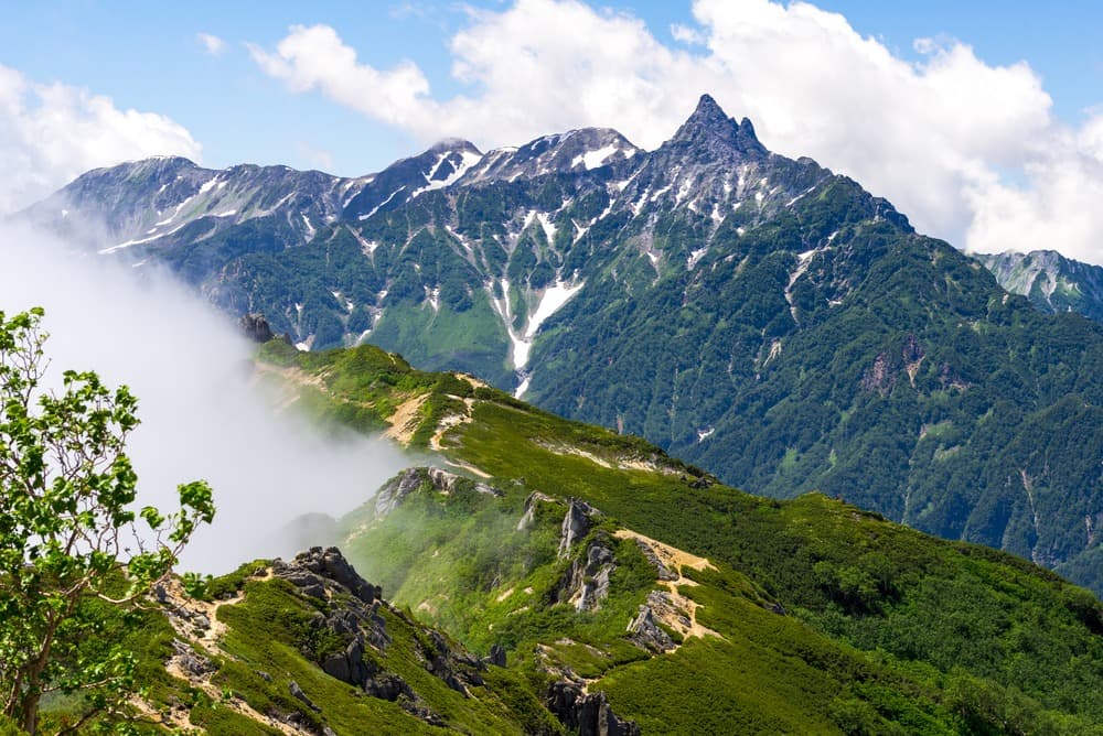 Was man in den Japanischen Alpen unternehmen und sehen kann: Unverzichtbare Aktivitäten